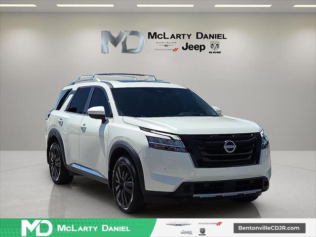 2023 Nissan Pathfinder Platinum FWD for sale in Bentonville, AR