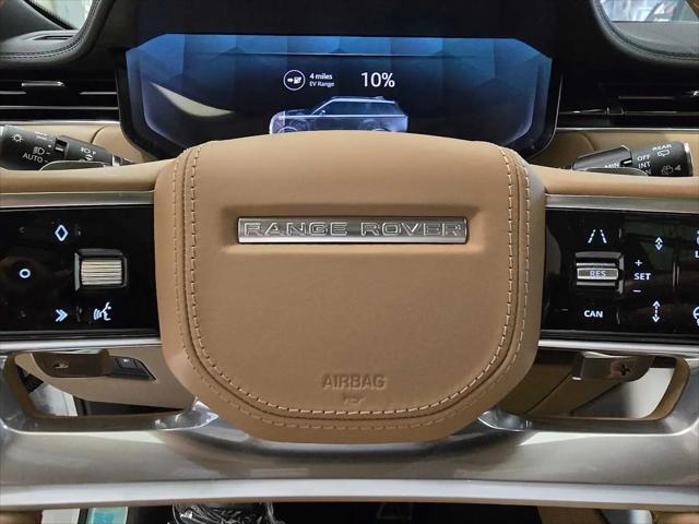 2026 Land Rover Range Rover P550e SE