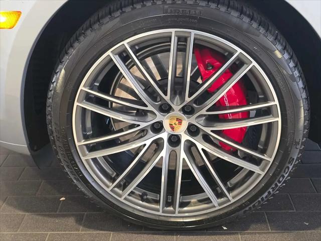 2023 Porsche Macan GTS