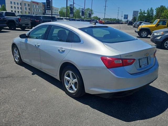 2017 Chevrolet Malibu LS