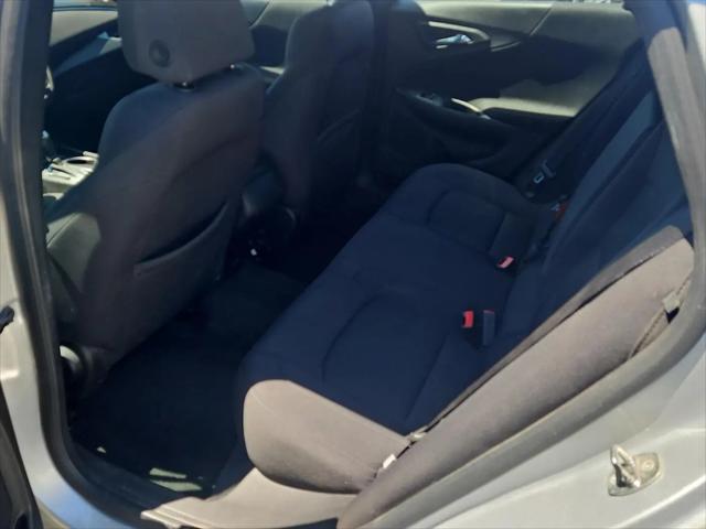 2017 Chevrolet Malibu LS