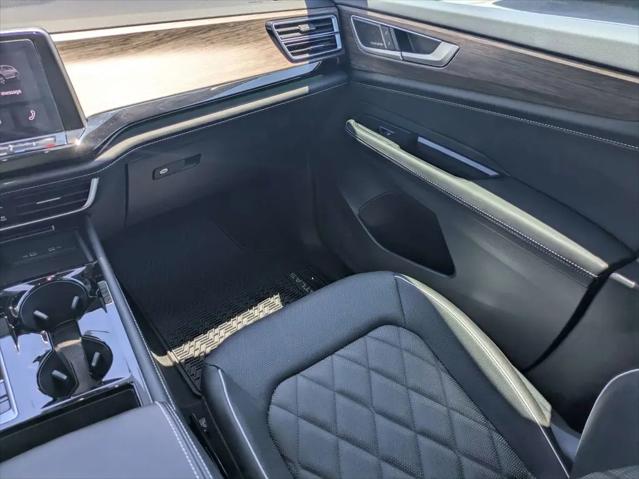 2026 Volkswagen Atlas SEL Premium R-Line