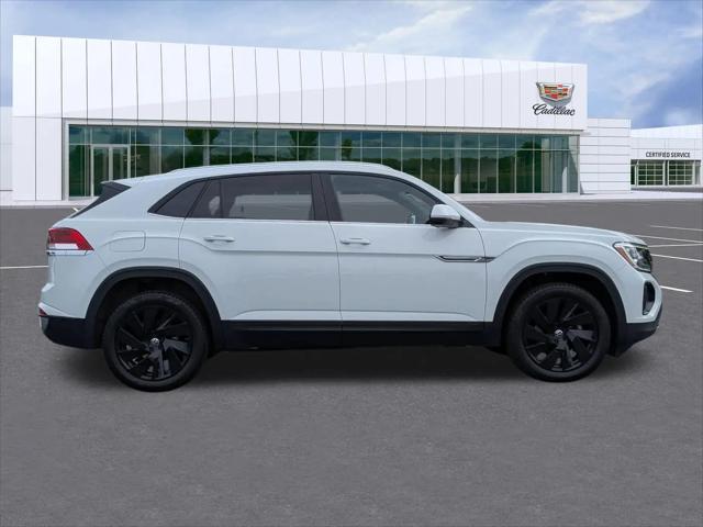 2024 Volkswagen Atlas Cross Sport 2.0T SE w/Technology