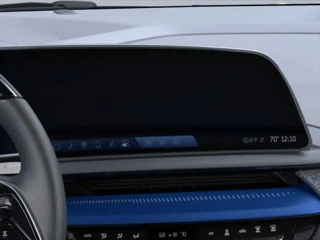 2026 Cadillac iQ Luxury