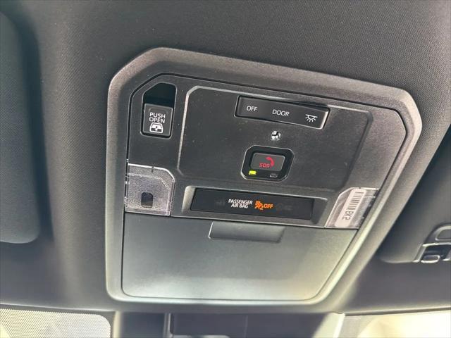 2026 Toyota Tundra SR5 CrewMax 5.5' Bed