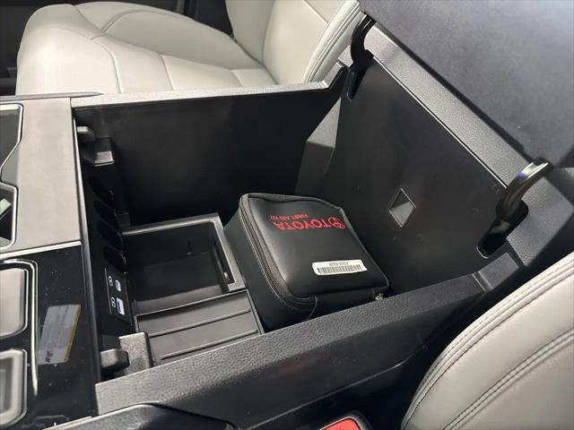 2026 Toyota Tundra SR5 CrewMax 5.5' Bed