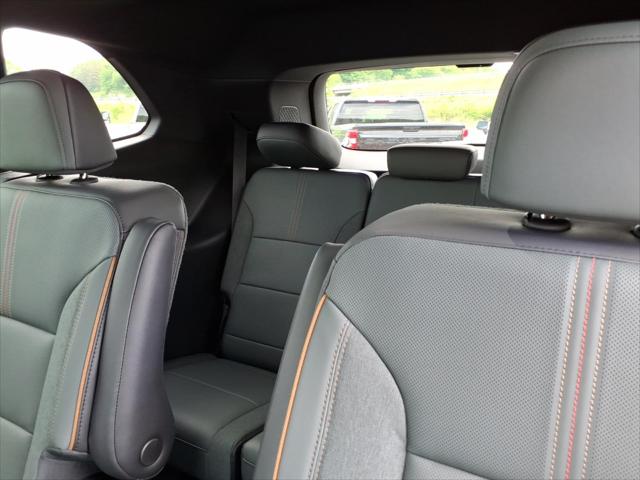 2026 GMC Acadia AT4 AWD