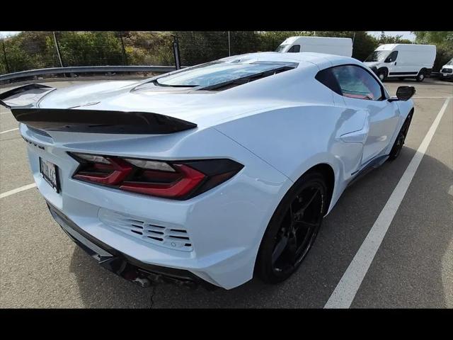 2024 Chevrolet Corvette E-Ray RWD Coupe 3LZ
