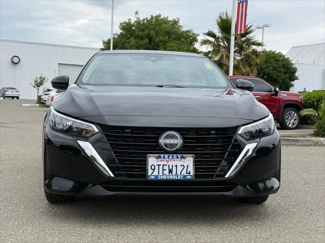 2024 Nissan Sentra SV Xtronic CVT