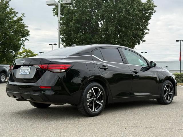 2024 Nissan Sentra SV Xtronic CVT