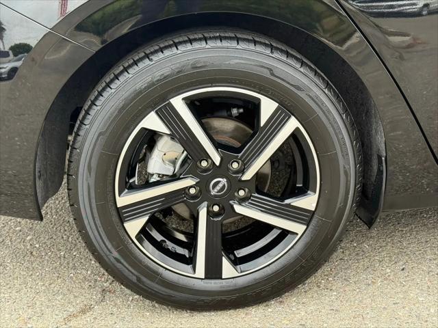 2024 Nissan Sentra SV Xtronic CVT