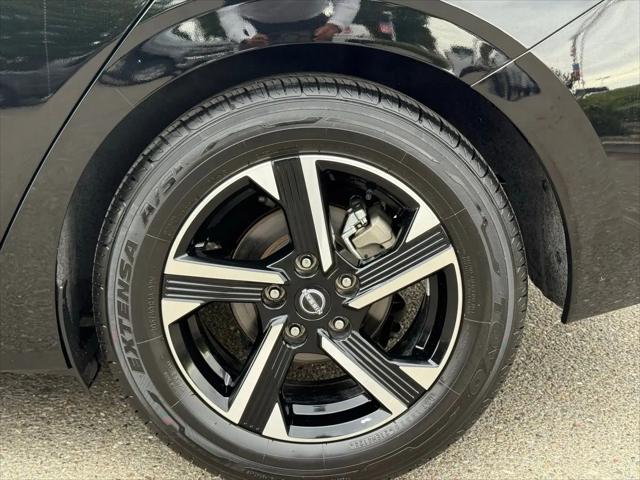 2024 Nissan Sentra SV Xtronic CVT