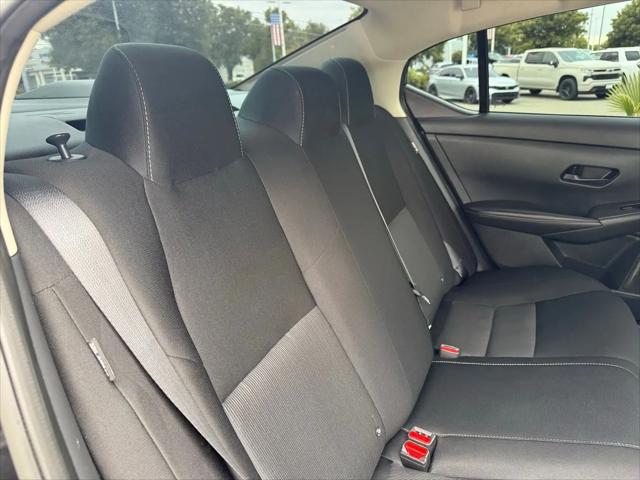 2024 Nissan Sentra SV Xtronic CVT