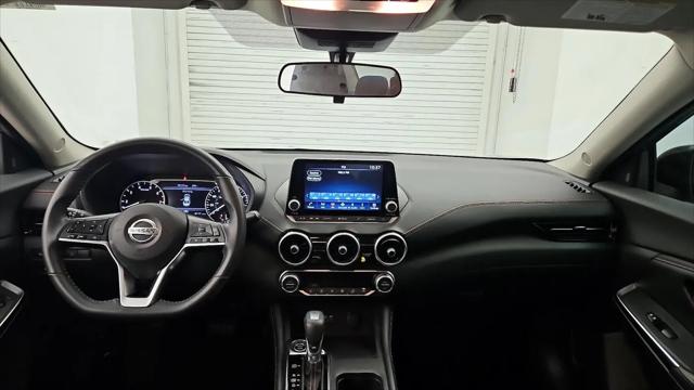 2022 Nissan Sentra SR Xtronic CVT