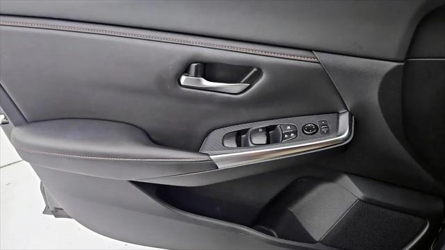 2022 Nissan Sentra SR Xtronic CVT