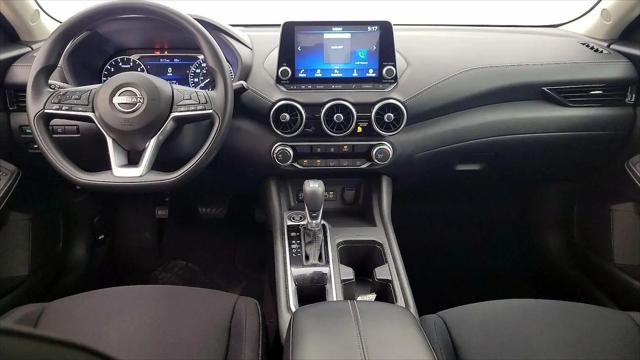 2024 Nissan Sentra SV Xtronic CVT