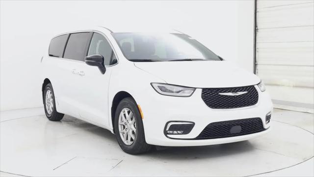 2025 Chrysler Pacifica Select for sale in Tallahassee, FL