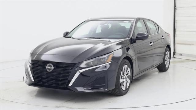 2023 Nissan Altima S FWD