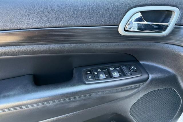 2021 Jeep Grand Cherokee Laredo X 4x4