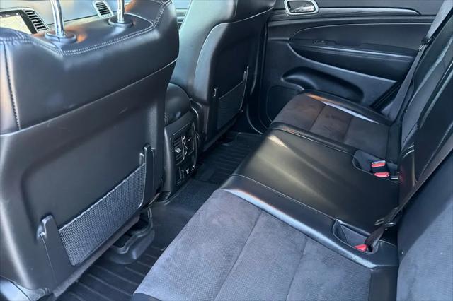 2021 Jeep Grand Cherokee Laredo X 4x4