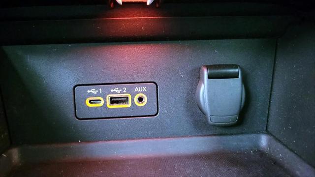 2022 Nissan Sentra SR Xtronic CVT