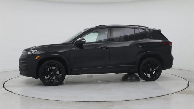 2025 Volkswagen Tiguan 2.0T SE R-Line Black