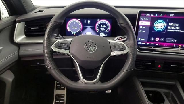 2025 Volkswagen Tiguan 2.0T SE R-Line Black