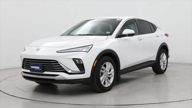 2025 Buick NV Preferred FWD