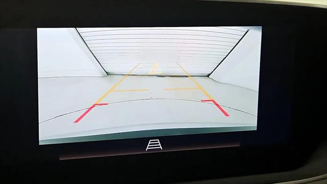 2025 Buick NV Preferred FWD