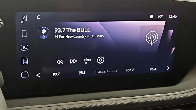 2025 Buick NV Preferred FWD