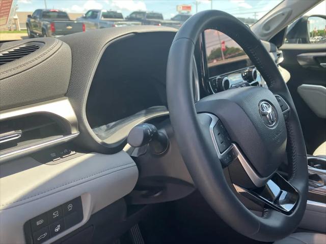 2025 Toyota Highlander Limited