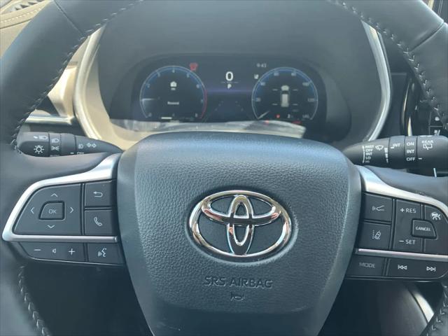 2025 Toyota Highlander Limited