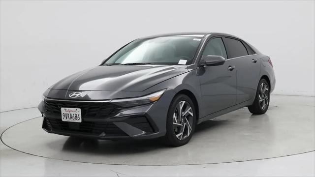 2025 Hyundai Elantra Hybrid Limited
