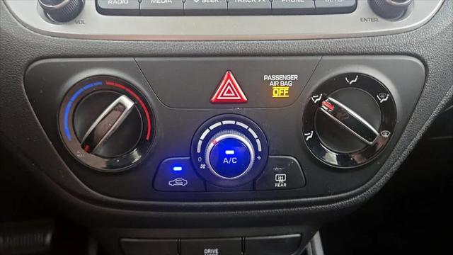 2020 Hyundai Accent SE