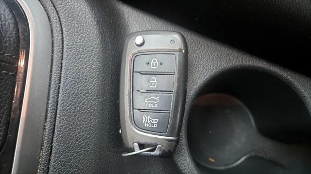 2020 Hyundai Accent SE