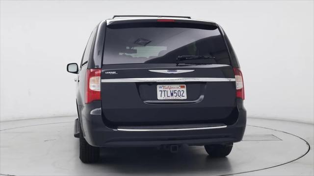 2016 Chrysler Town & Country Touring-L Anniversary Edition