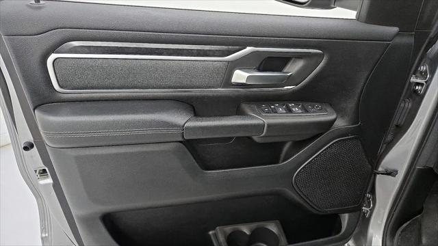 2019 Ram 1500 Big Horn/Lone Star Crew Cab 4x4 5'7" Box