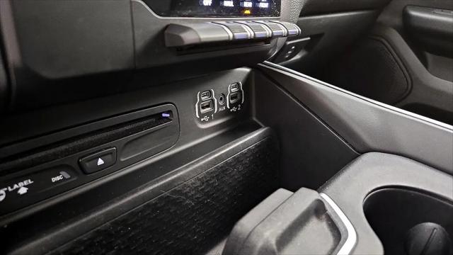 2019 Ram 1500 Big Horn/Lone Star Crew Cab 4x4 5'7" Box