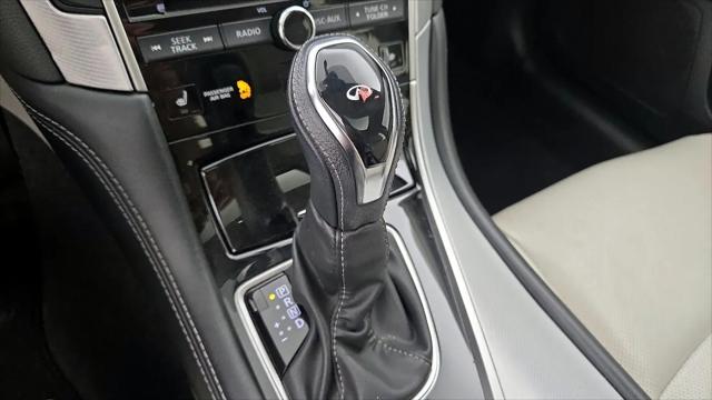 2022 INFINITI Q50 LUXE AWD