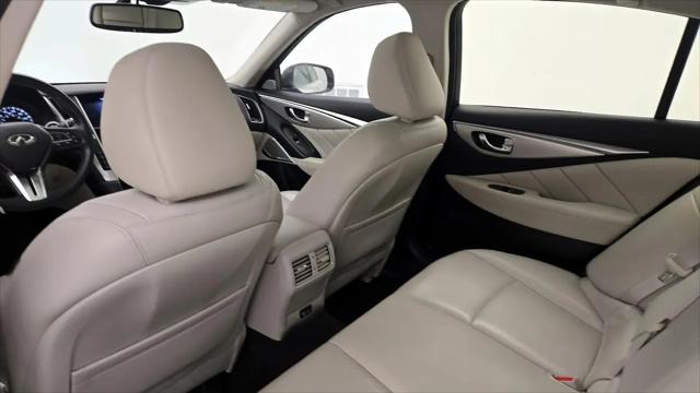 2022 INFINITI Q50 LUXE AWD