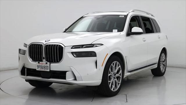 2025 BMW X7 xDrive40i