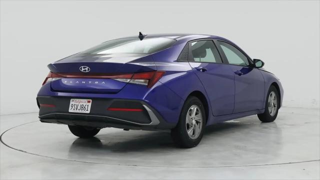 2024 Hyundai Elantra SE