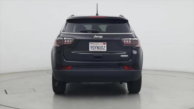 2022 Jeep Compass Latitude FWD