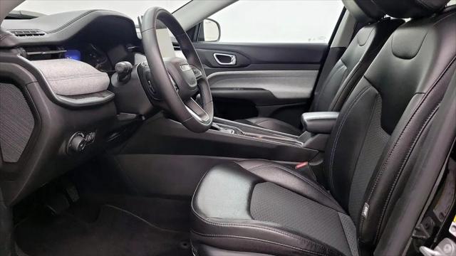 2022 Jeep Compass Latitude FWD