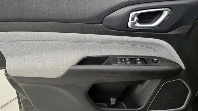 2022 Jeep Compass Latitude FWD