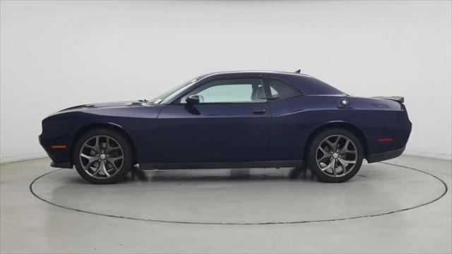 2016 Dodge Challenger SXT Plus