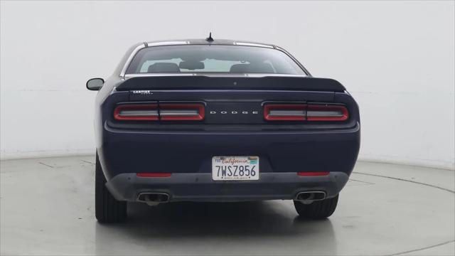 2016 Dodge Challenger SXT Plus
