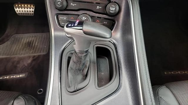 2016 Dodge Challenger SXT Plus