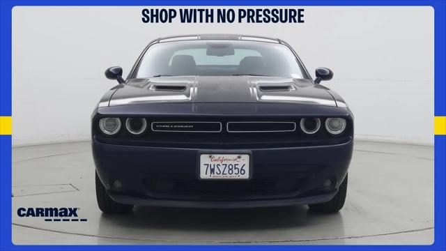 2016 Dodge Challenger SXT Plus
