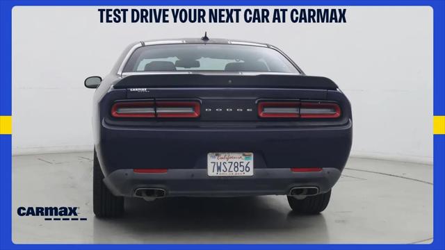 2016 Dodge Challenger SXT Plus